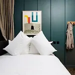 The Devlin Hotel