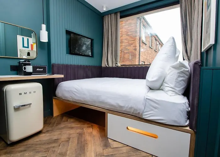 The Devlin Hotel